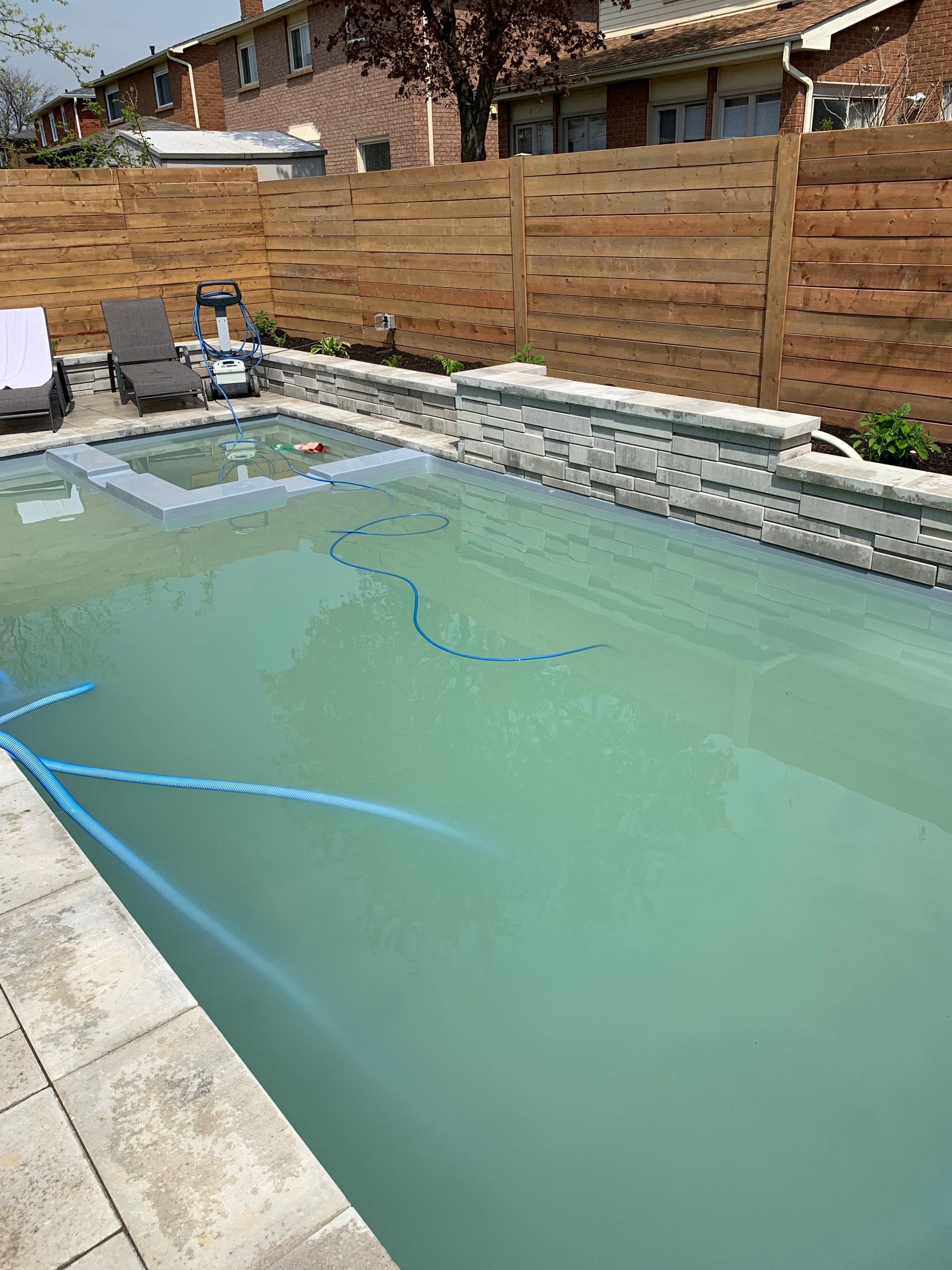 Brampton Party Fiberglass Pool with Spa 3 Day Pools