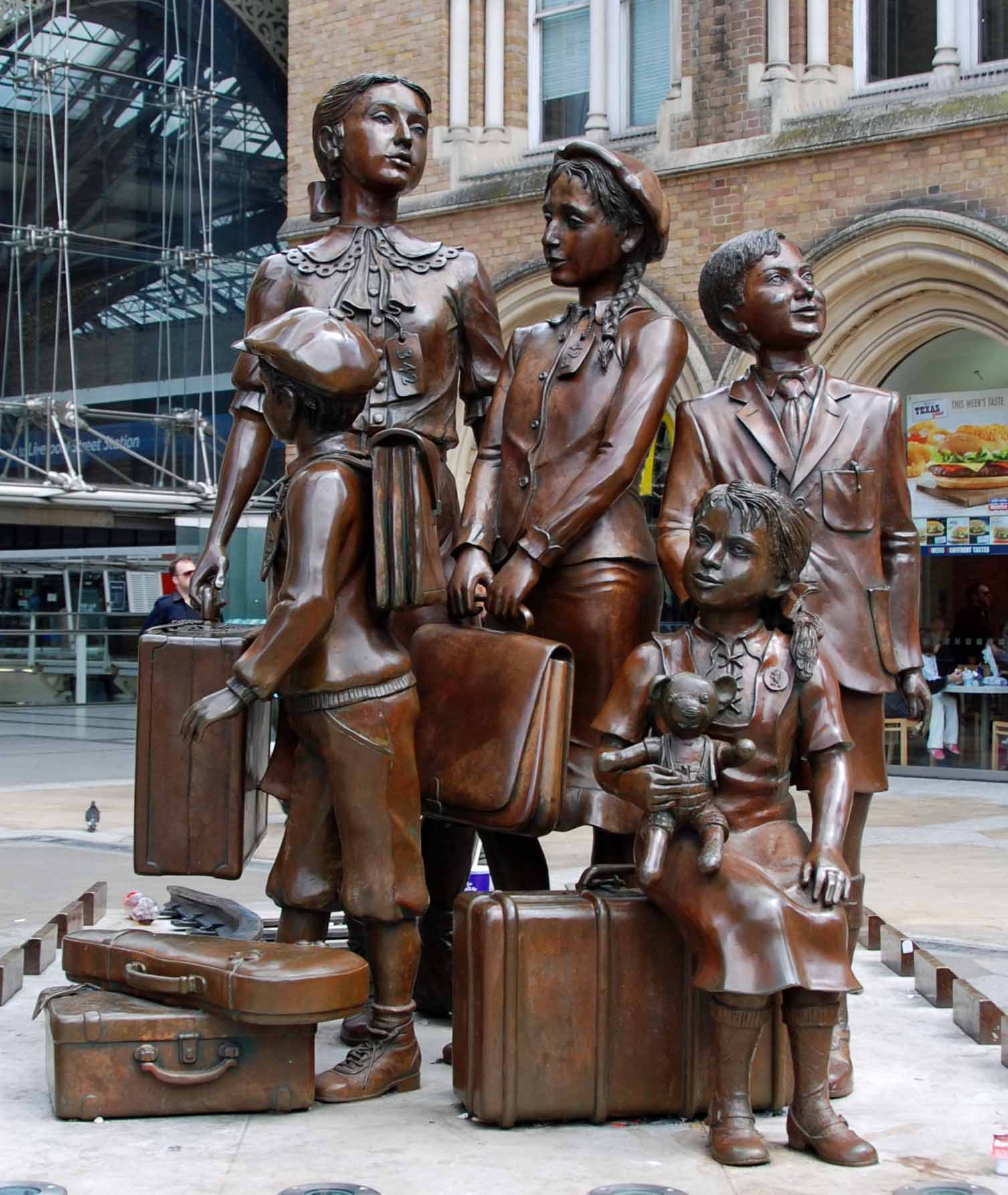 Kindertransport Memorial Liverpool Street Station