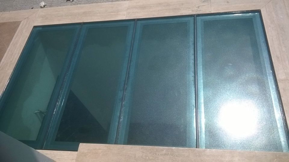 pavimentazioni calpestabili su misura in vetro