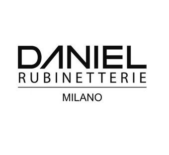 Logo DANIEL RUBINETTERIE MILANO in testo nero su sfondo bianco