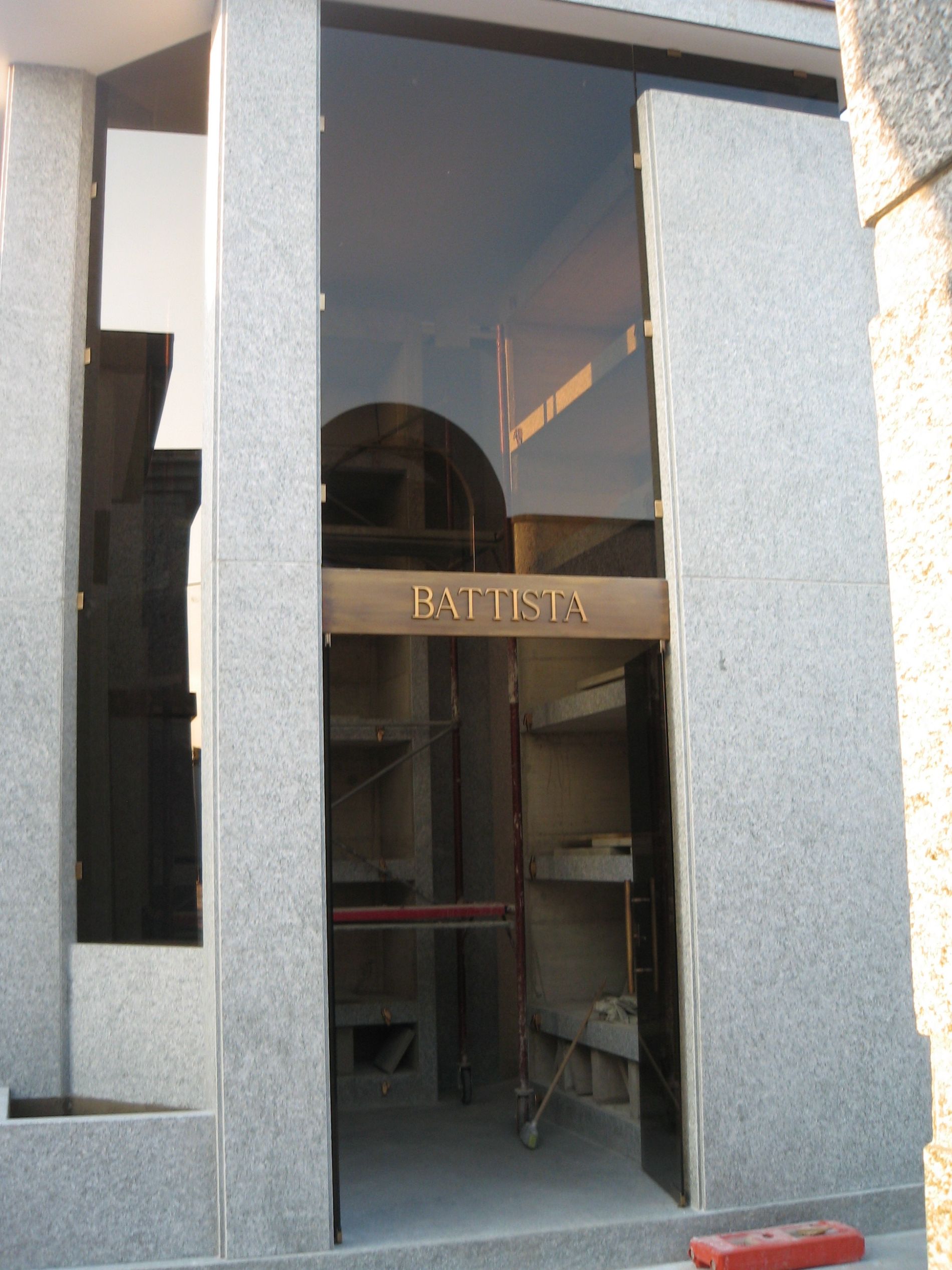 vetrate per cappelle cimiteriali