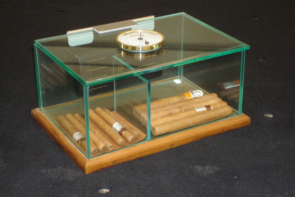 box in vetro su misura per fumatori