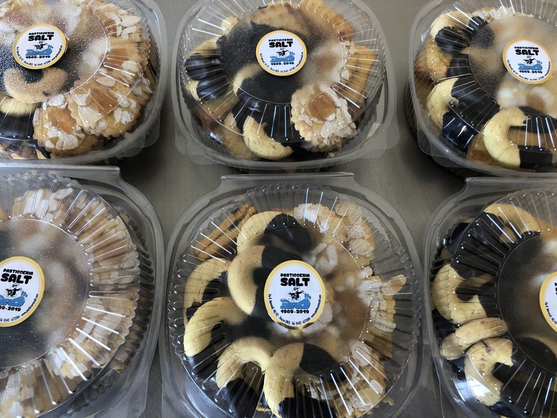 panettone con glassa al cioccolato fondente