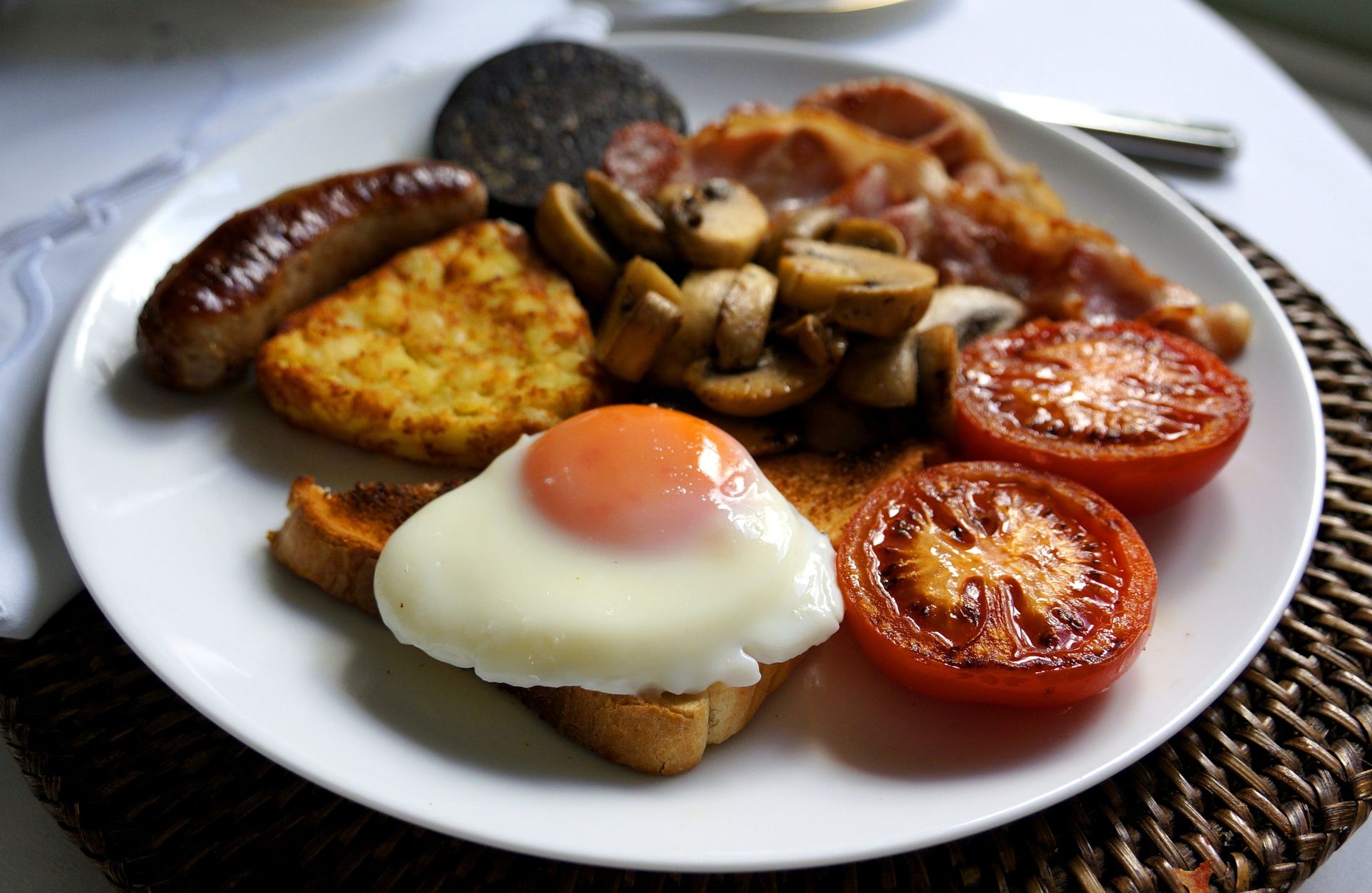 johnnys full english at the draen