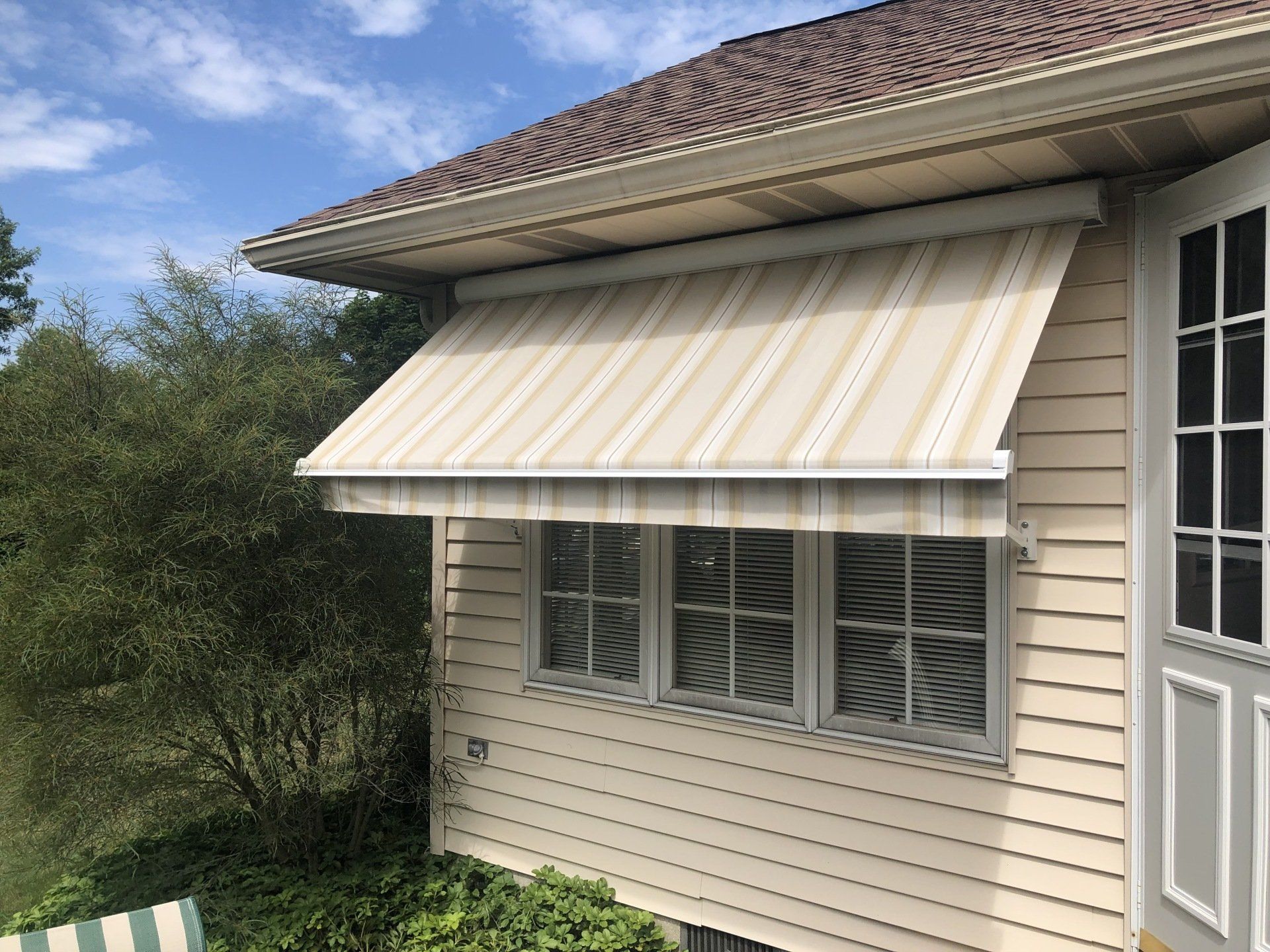 Awnings, Screens & Shelters Bella Vista Sunrooms & More Erie, PA