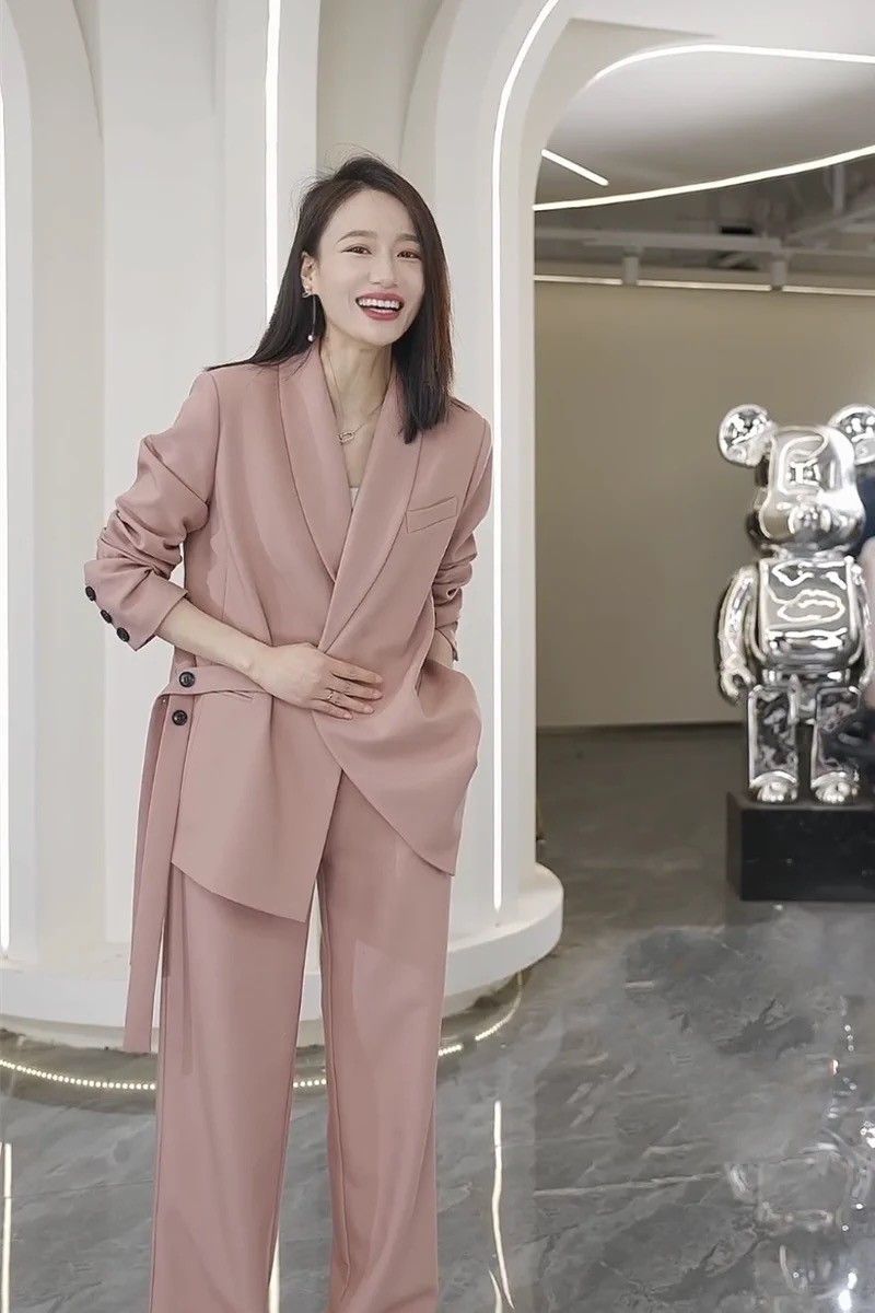 X現貨X一件免運X 帶著一些設計感 高級感綁帶西裝套裝-4色