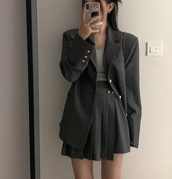 X現貨X一件免運X 質感少女感 單排扣設計西裝百褶裙套裝-3色