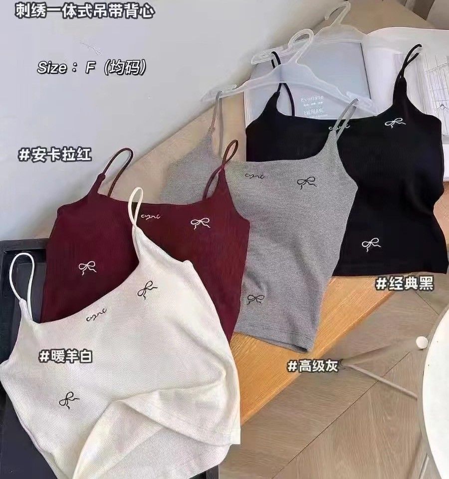 20度上下 微涼氣候推薦款 X現貨X多件優惠X 免穿內衣系列 刺繡蝴蝶結 微磨毛珍珠蛋白螺紋背心-4色