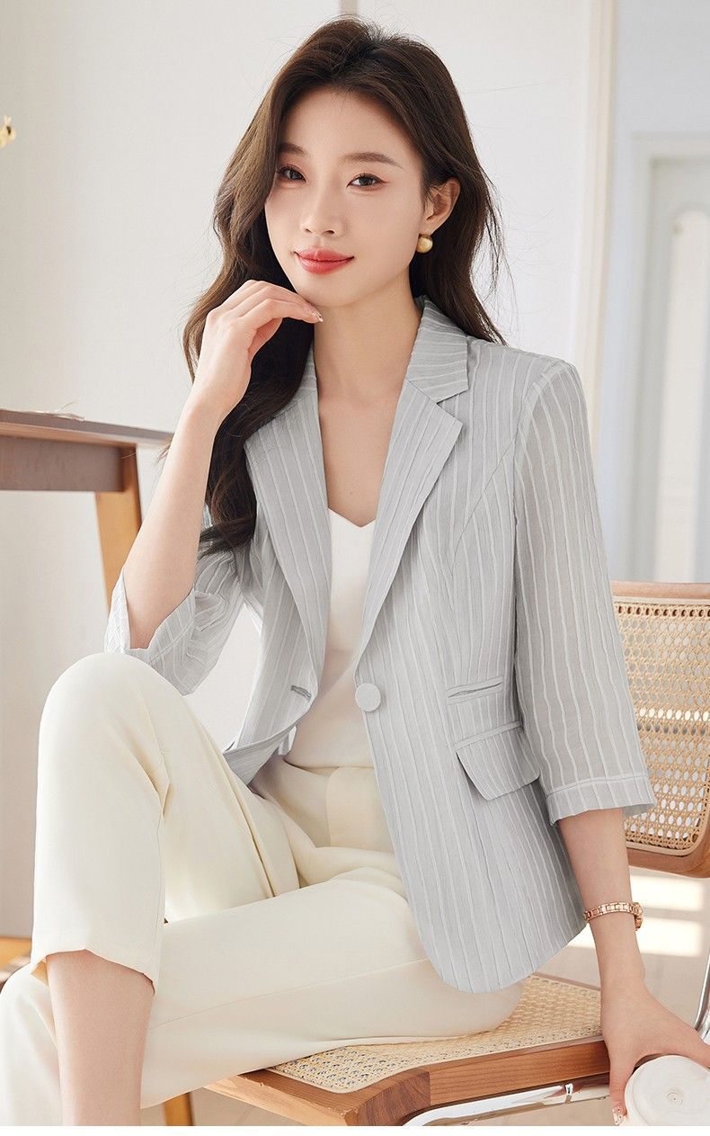 X現貨X一件免運X 氣質高級感 清爽直條紋七分袖西裝外套-4色