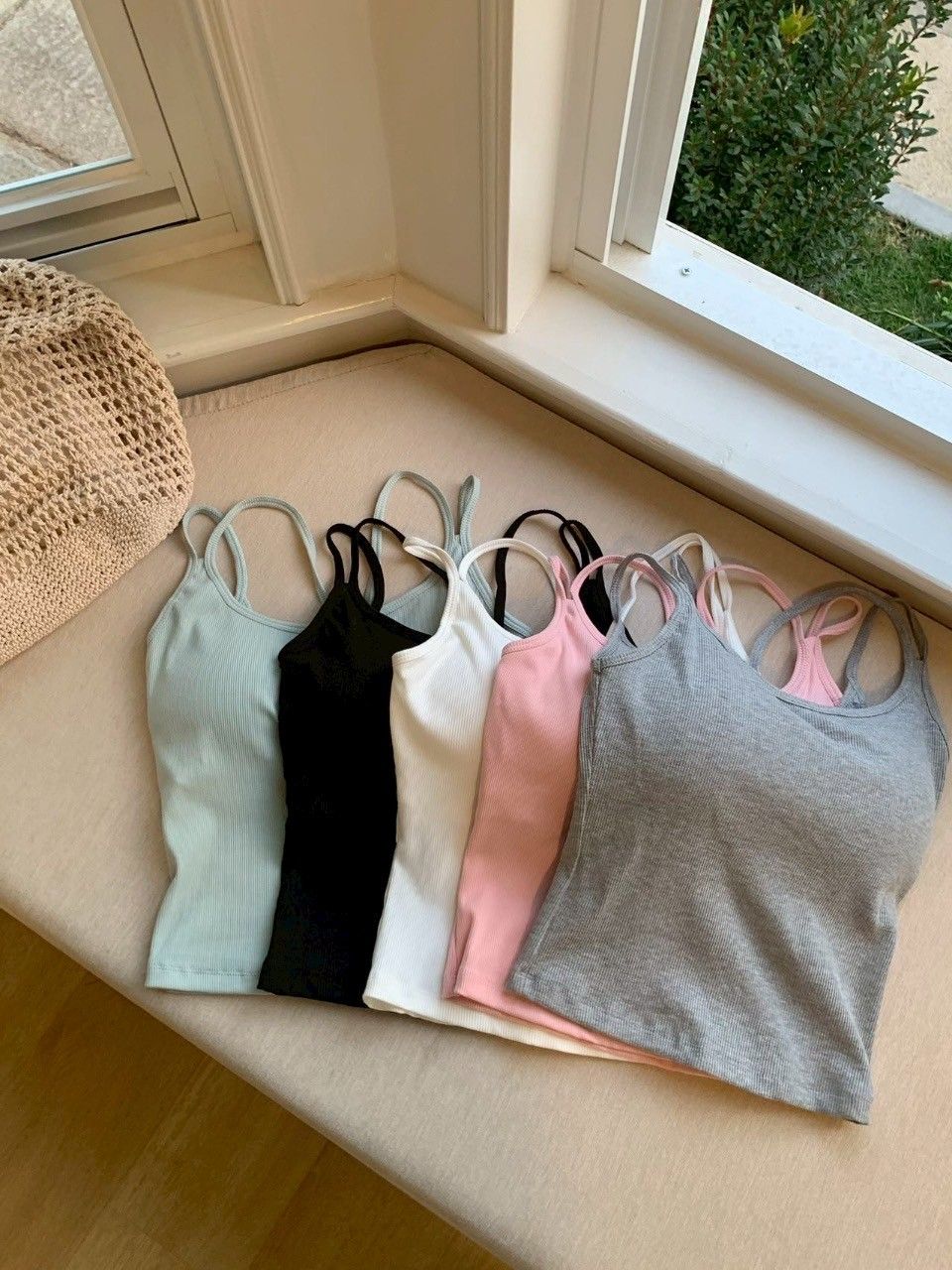 X現貨X一件免運X 免穿內衣系列 交叉美背雙細肩帶背心-5色