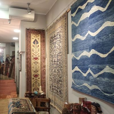 Tappeti persiani e kilim Grado, lavaggio e restauro, vendita