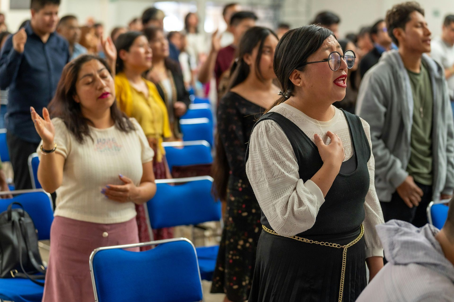 people singing hymns