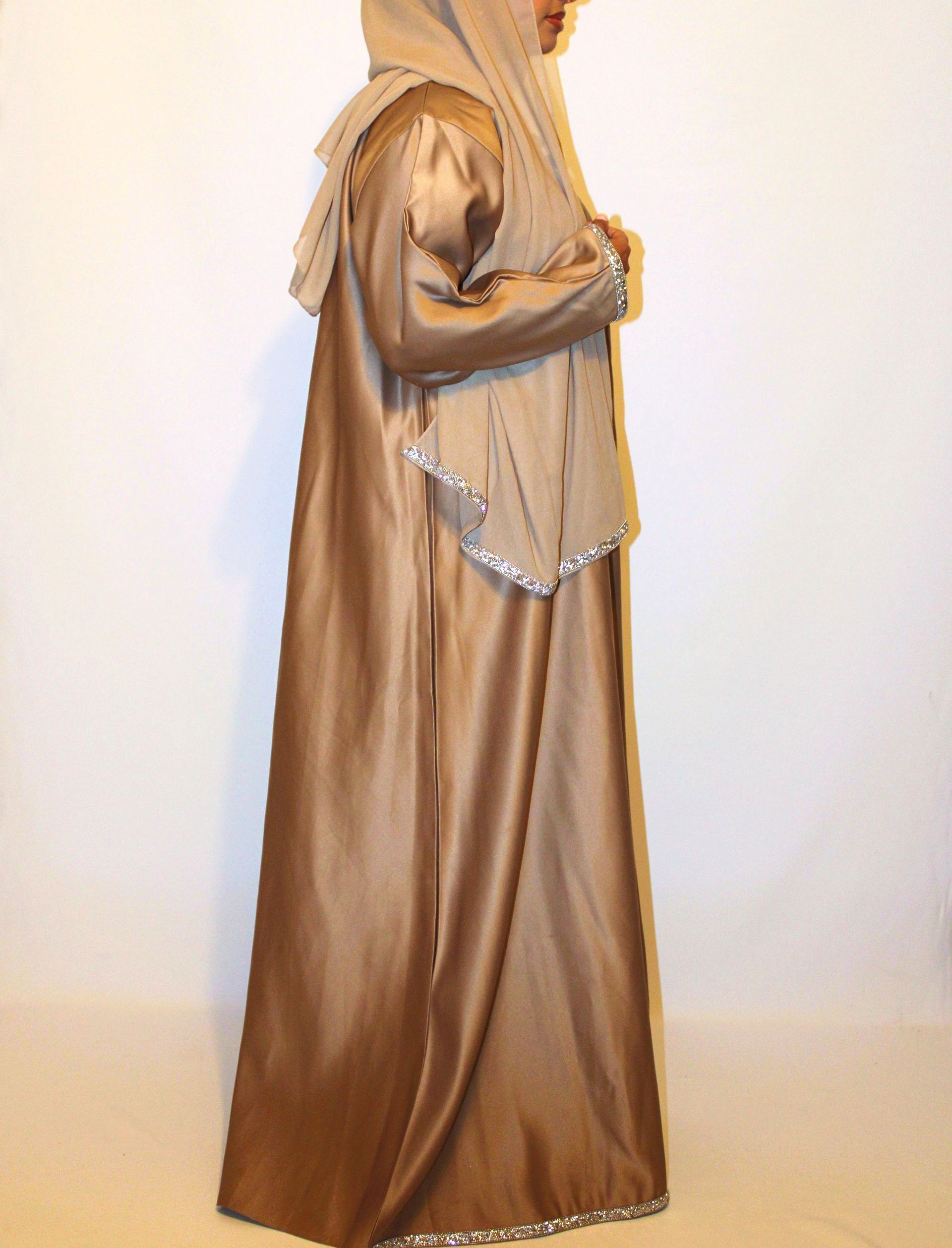 HOORIYA - Button Crepe Satin - Taupe