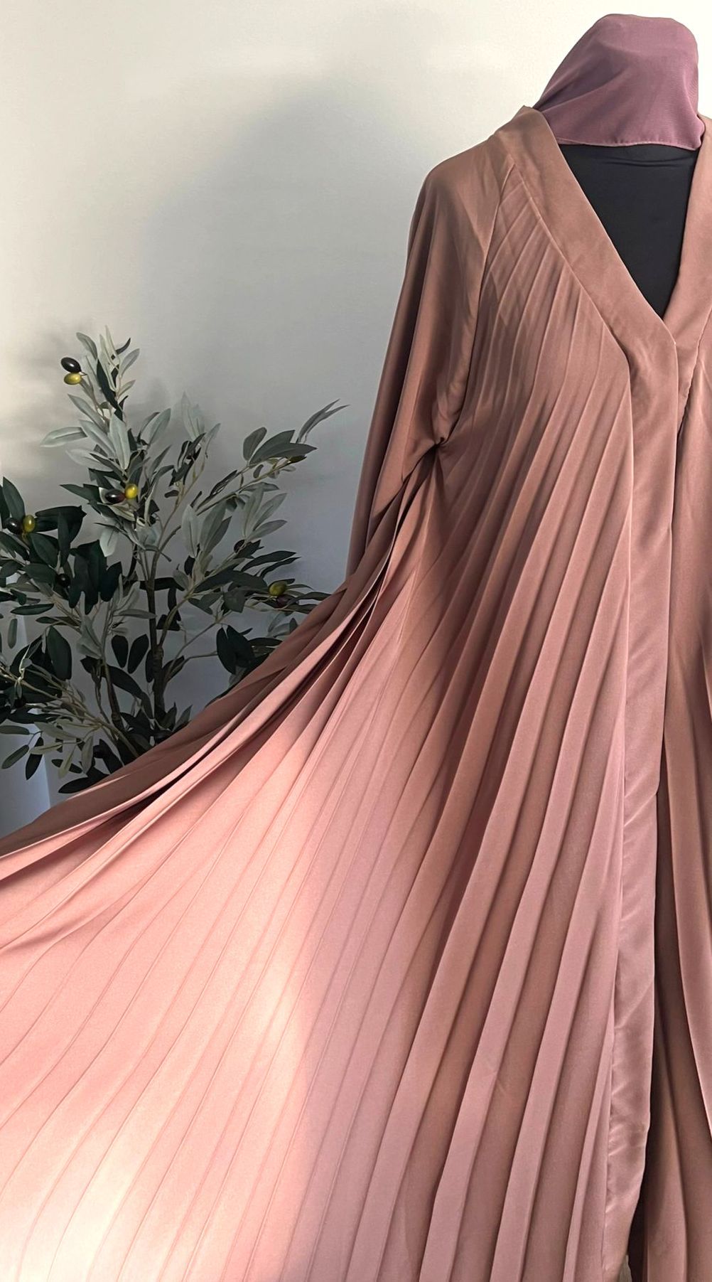 LAIBAH - Nida Pleated Abaya - Mocha Brown