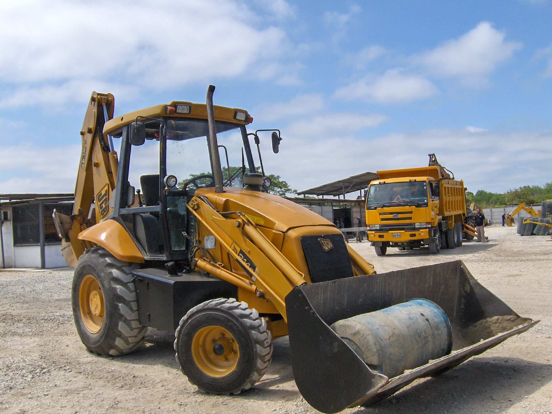 Sistemas electromecánicos para equipos camioneras y pesados