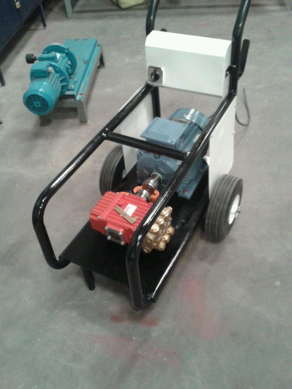 Sistema hidráulico para generadores y compresores