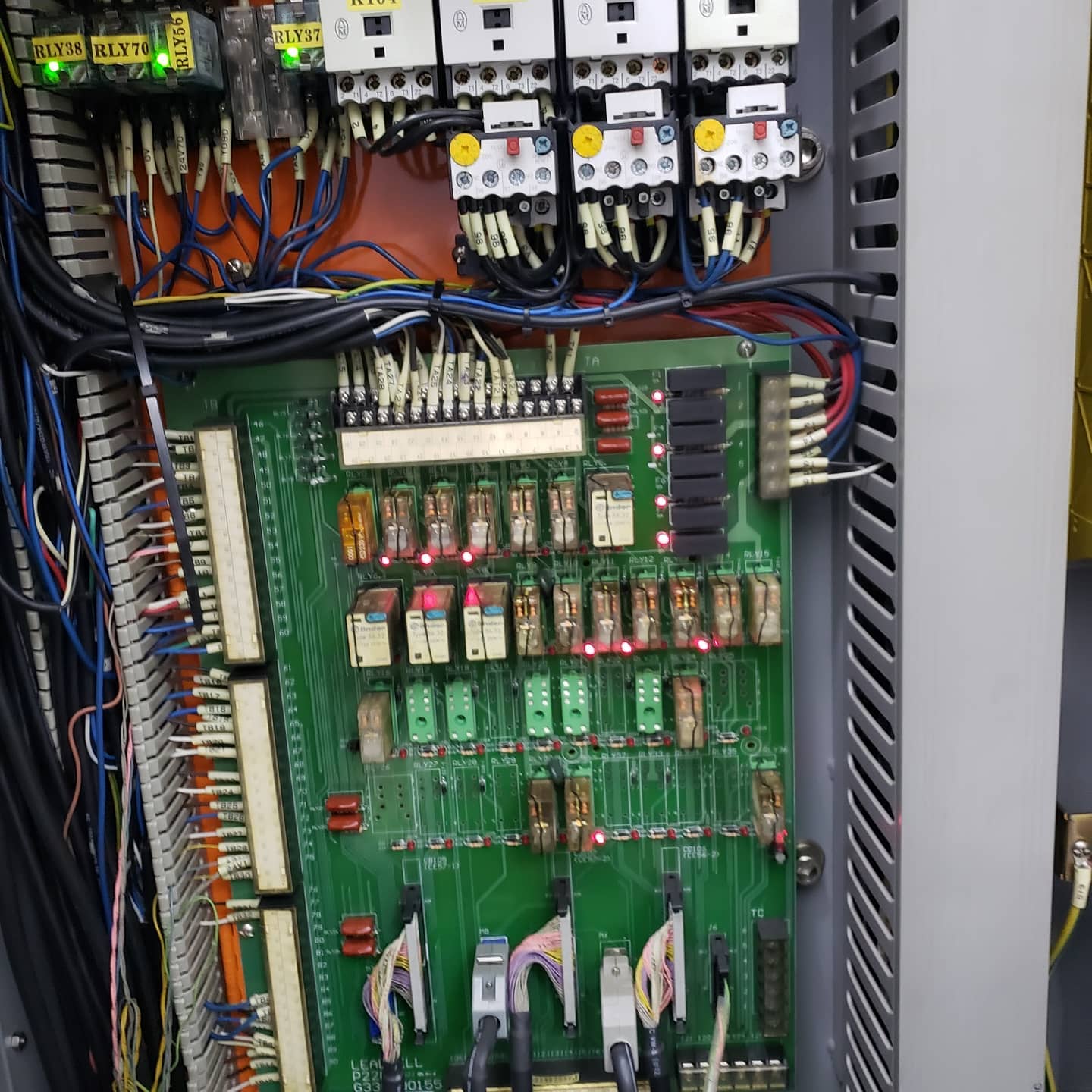 DS Datronic Systems Hnos, sistemas electromecánicos para automatización industrial en Guayaquil