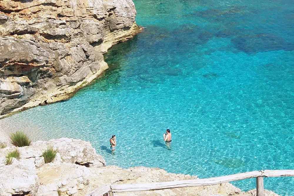 Noleggio Barche Caletta Riserva dello Zingaro Castellammare del Golfo