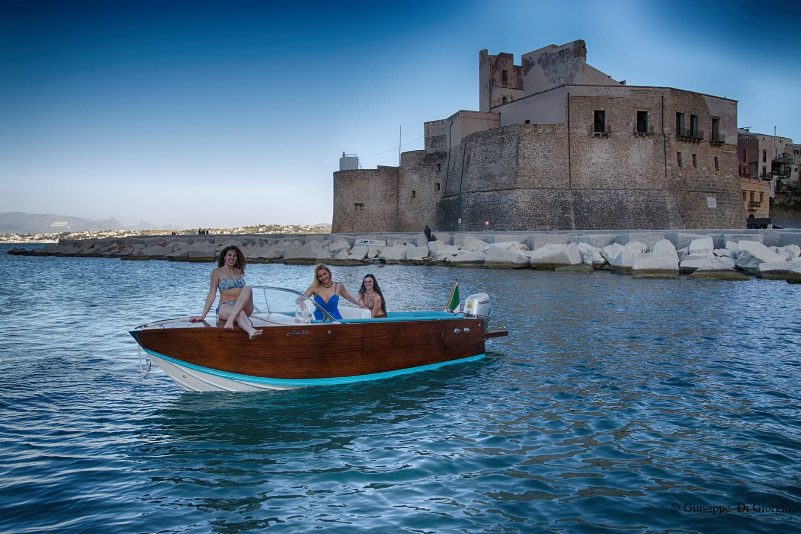 Escursioni private in barca d'epoca Castellmmare del Golfo
