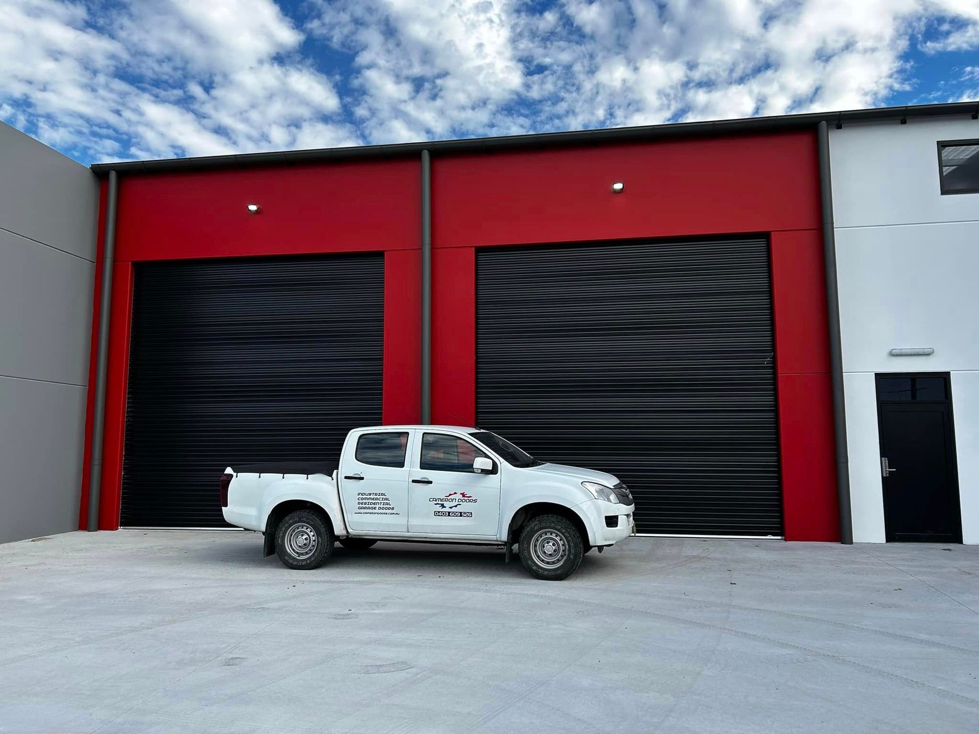 Industrial Doors | Mayfield West, Nsw | Cameron Doors