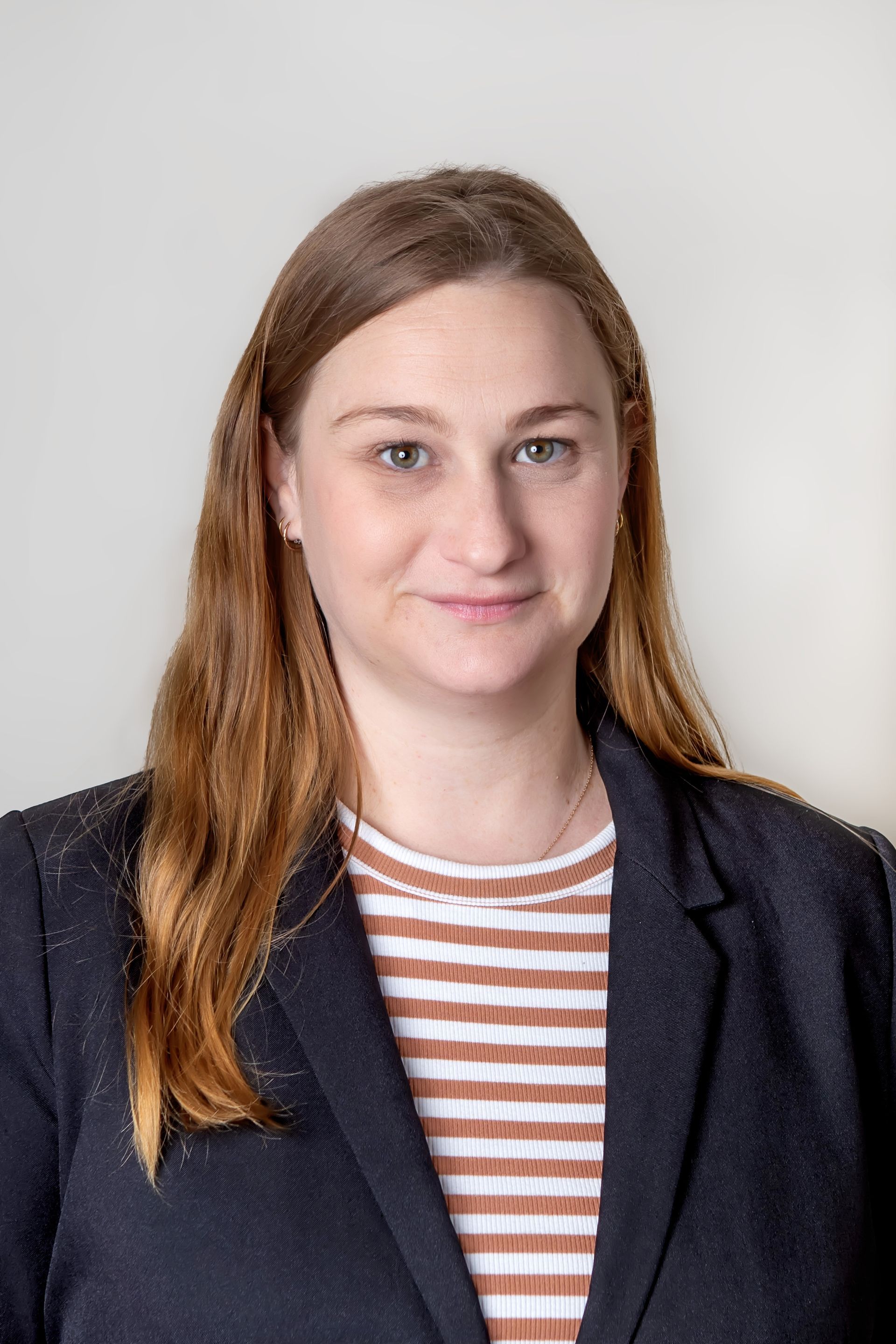 Hayley Turner — Bundaberg, QLD — Payne Butler Lang Hayley Turner — Bundaberg, QLD — Payne Butler Lang