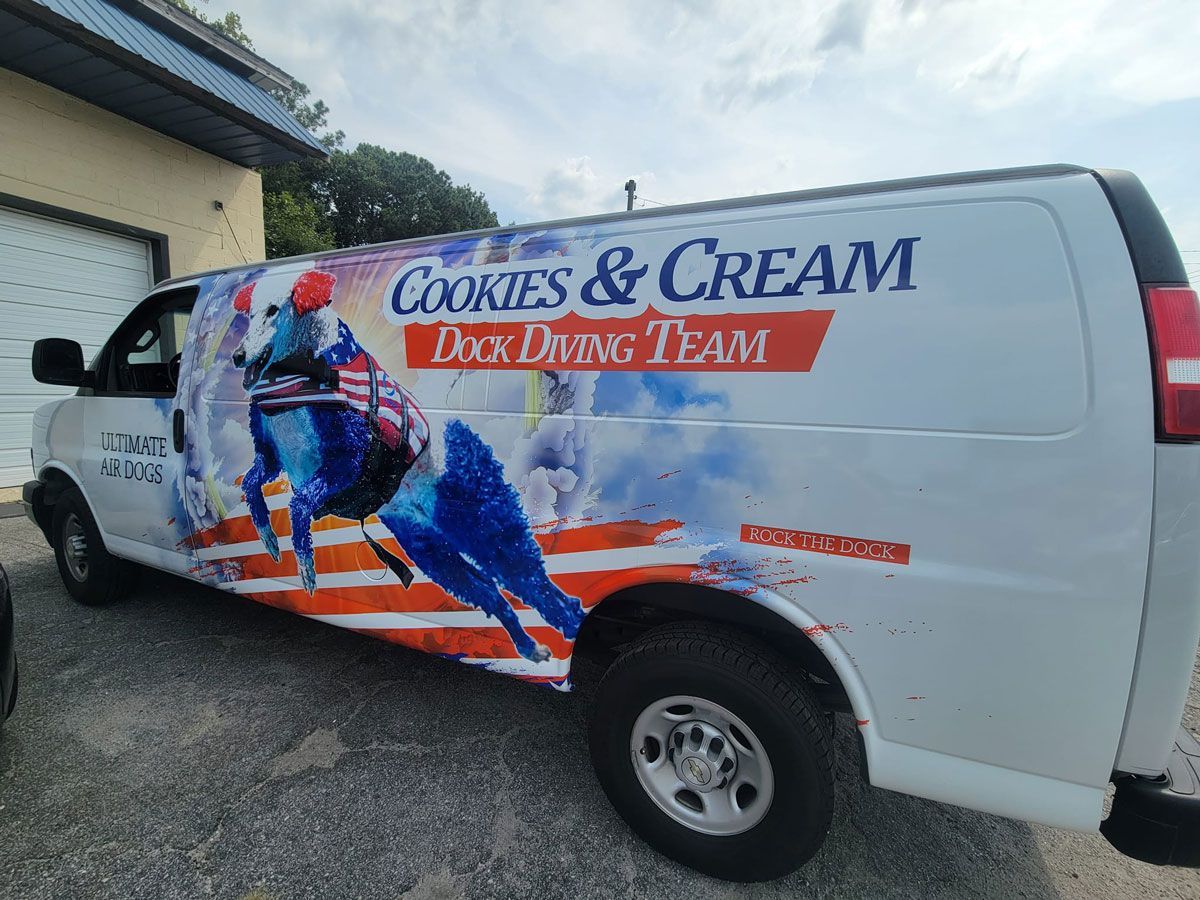Auto van wraps sevices