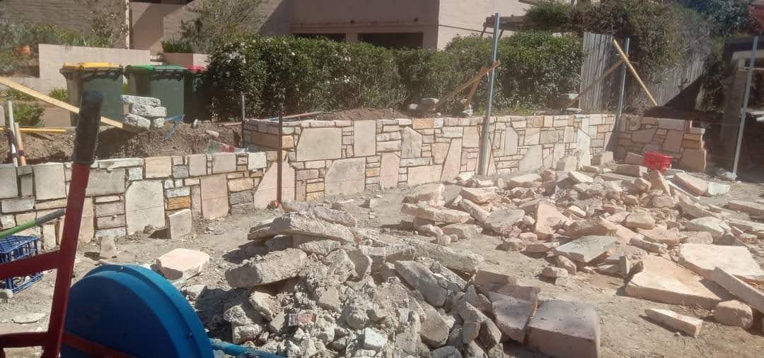 Retaining Wall Installation — Queanbeyan East, NSW — Traditional Stone Structures