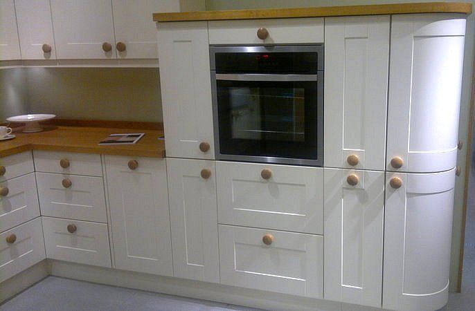 Kitchen design and installation| Bespoke Kitchens & Interior by iBuild