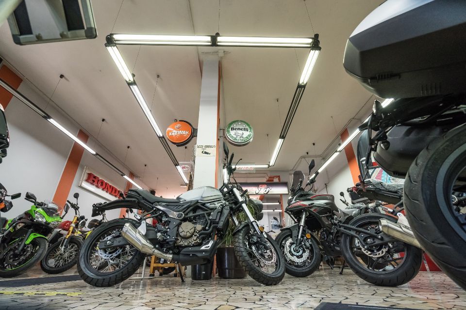 moto in negozio