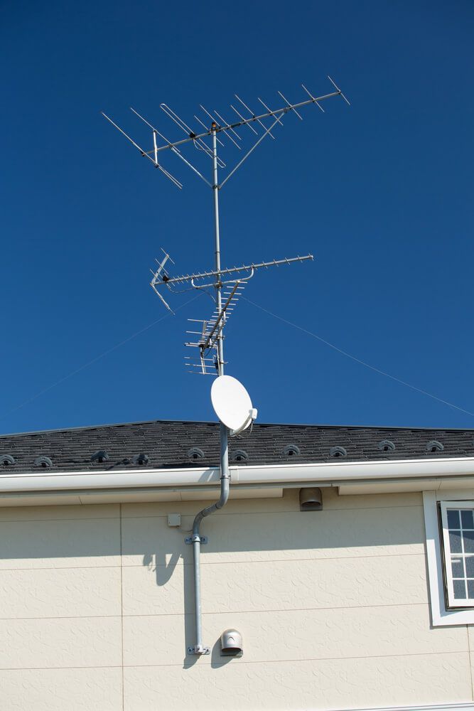 A House with A Lot of Antennas on The Roof — BTV Antenna & Data in Coral Cove, QLD