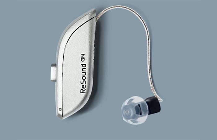 Clínica del Oído Edison - adaptación de aparatos para la sordera