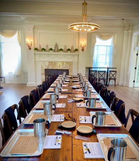 Chix and Wix Sip and Pour Candle Making Events at Bluemont Station, Loudoun County, VA