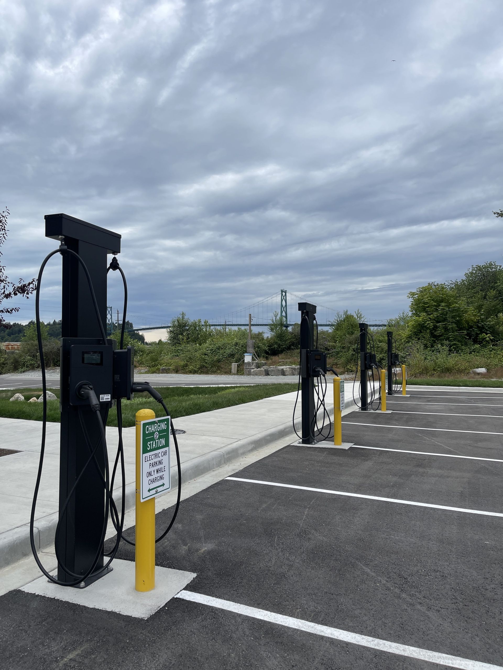 Wattz Up Dual Retraction Pedestal for EV Charger