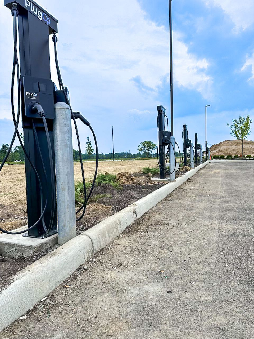 Wattz Up Dual Retraction Pedestal for EV Charger