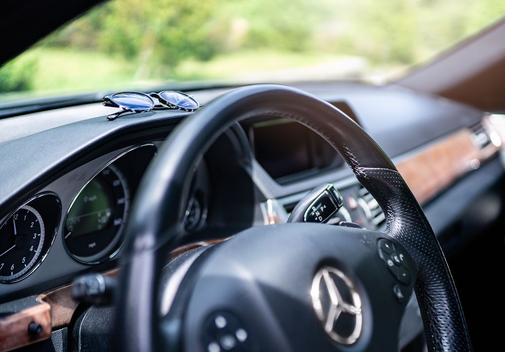 Mountain Motor Coach car image
