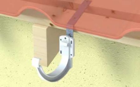 ganchos para instalar canalones en teja, tejados de Reinosa, Santander, Cantabria