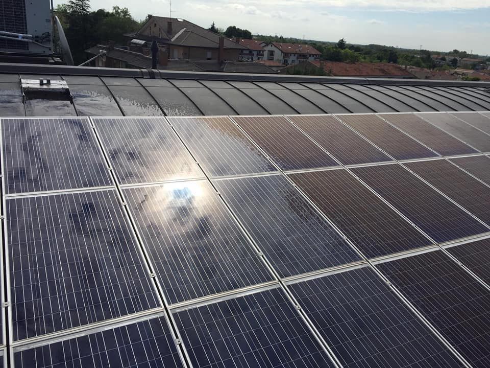 pannelli fotovoltaici sporchi