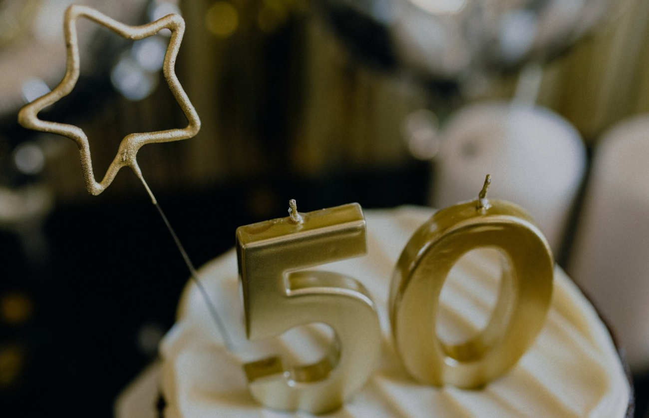 Cake with gold number 