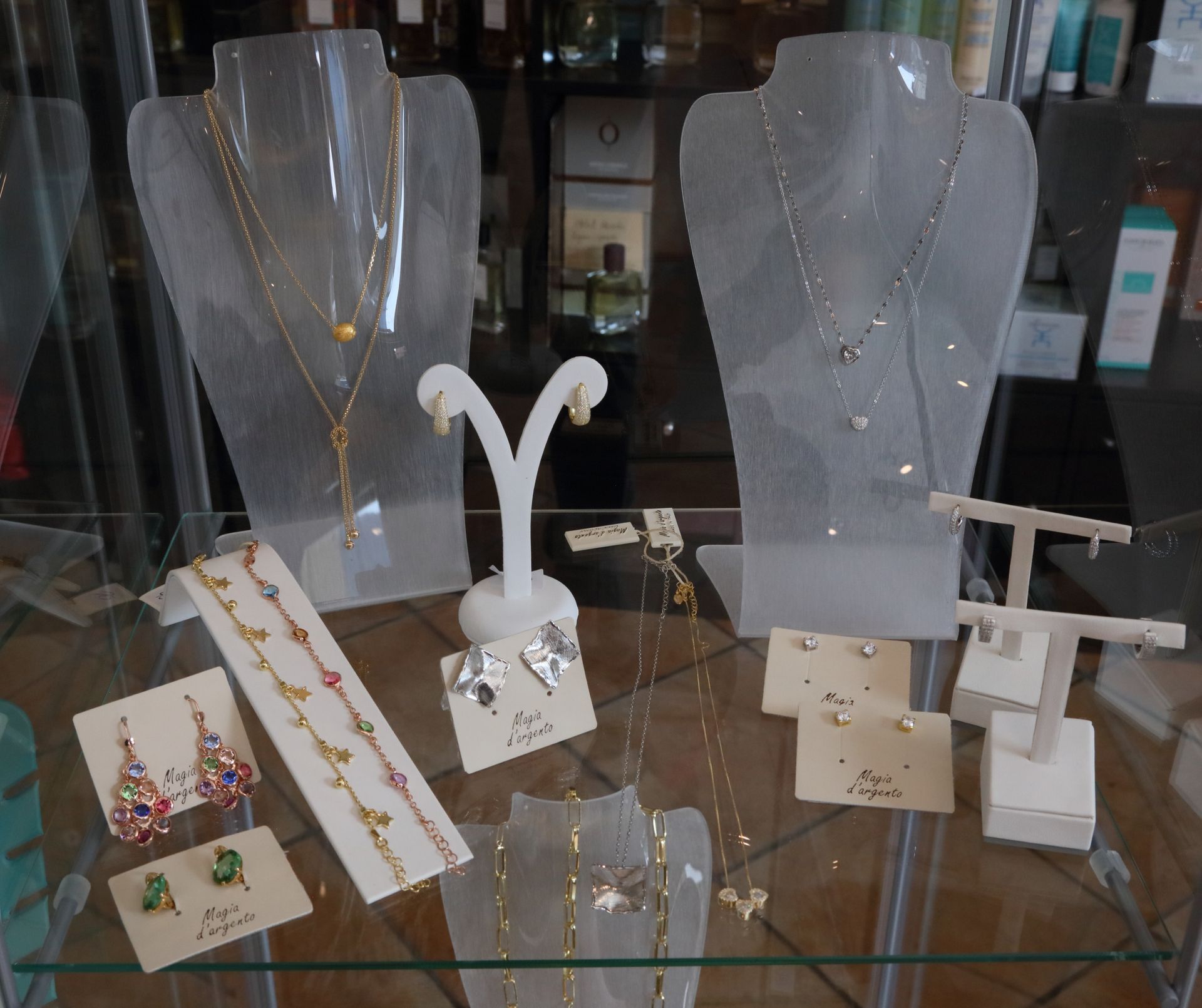 bijoux vetrina