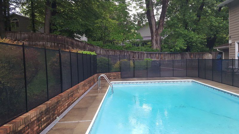 pool fence company