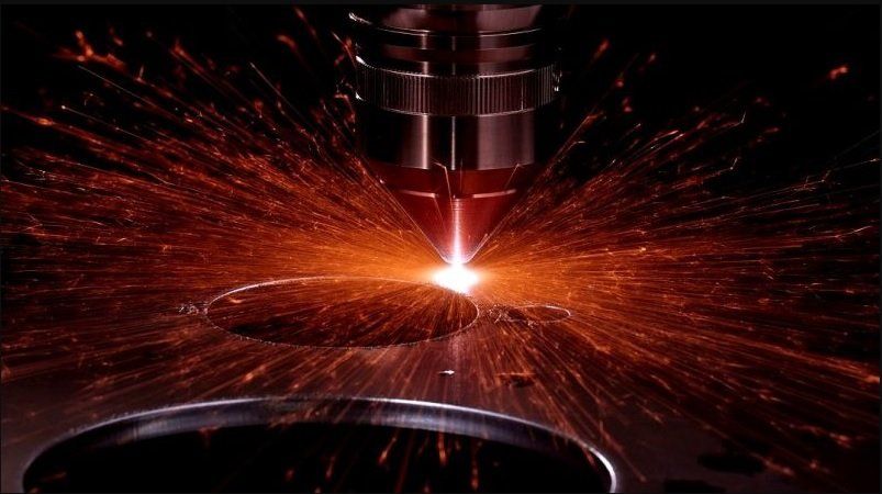 Lakštų pjovimas CNC plazma ir dujomis