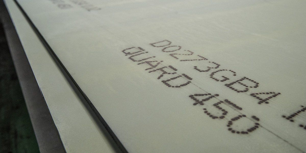 Trinčiai atsparūs lakštai