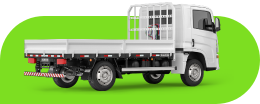 Um caminhão branco com uma gaiola na traseira está em um fundo verde.