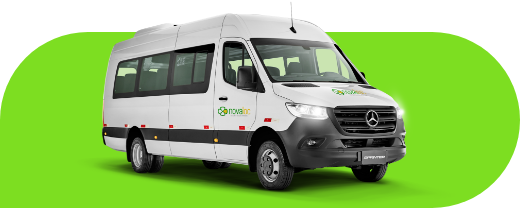 Uma van branca está estacionada em um fundo verde.