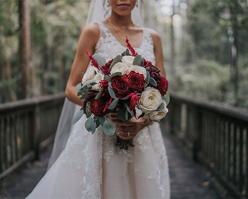 Fresh flower sales wedding dress