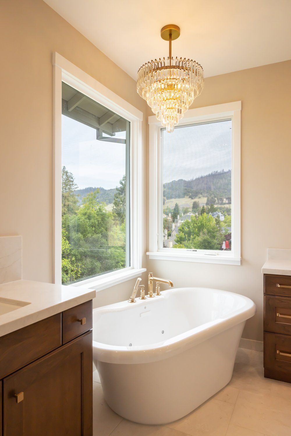 Bath Tub — Novato, CA — Julie Williams Design