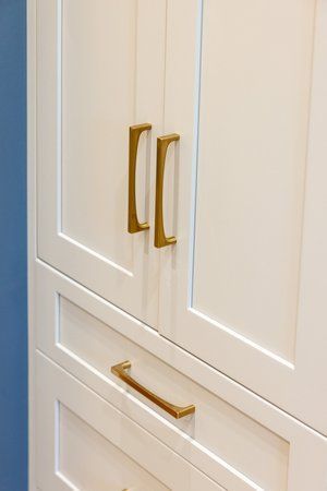 Closet — Novato, CA — Julie Williams Design