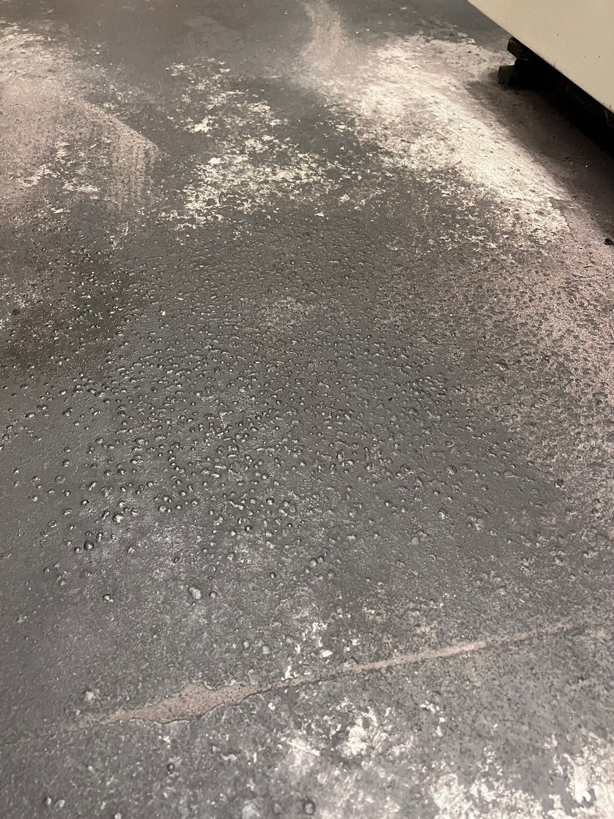 Pulizia pavimento industriale