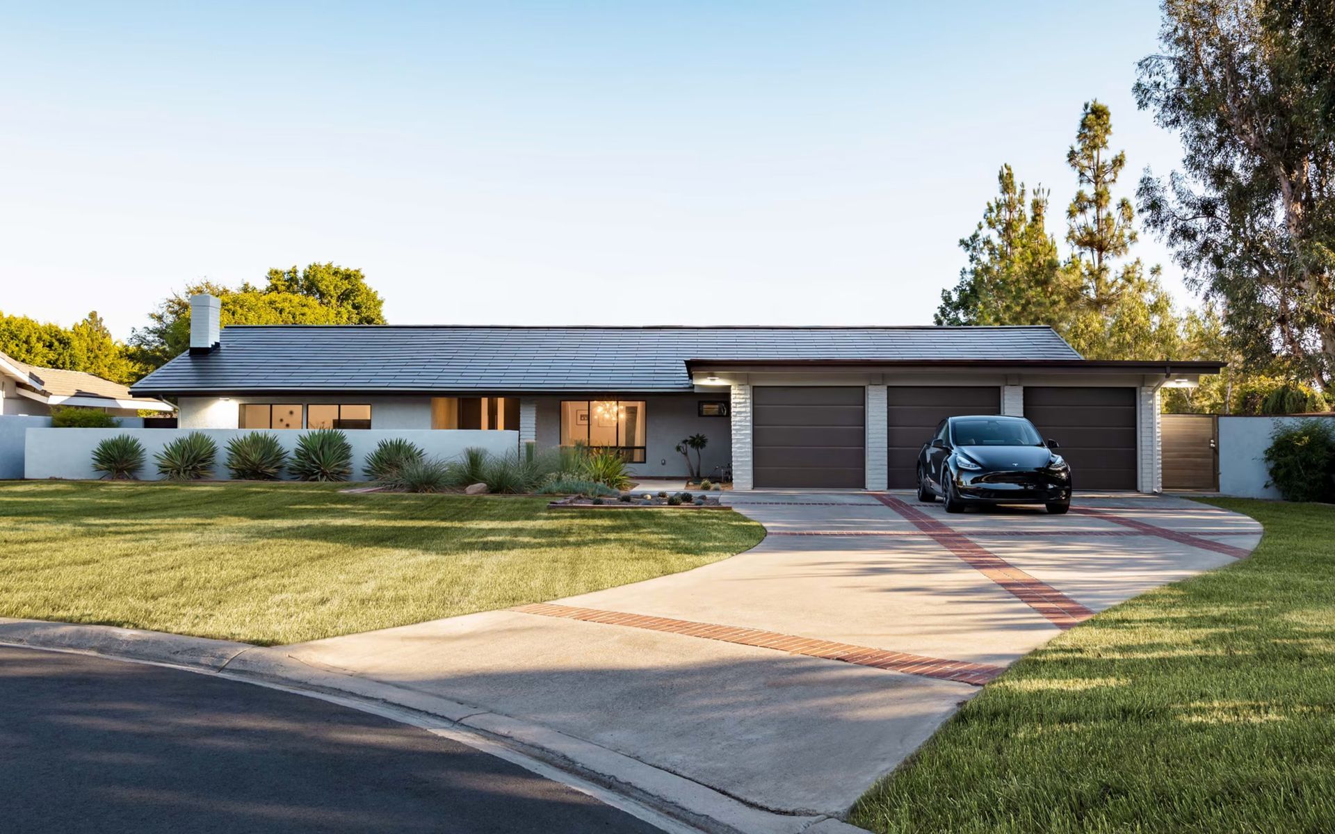 tesla solar roof