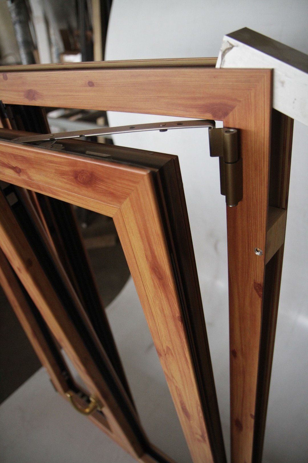 struttura di un infisso in legno